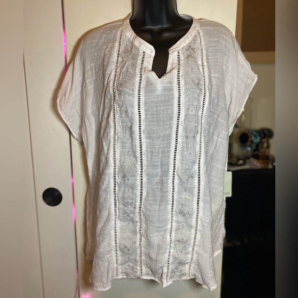 Dept222 White & Metallic Silver Embroidered V-Neck Top Medium NEW